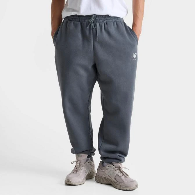 New Balance Men's New Balance Logo Graphic Fleece Jogger Sweatpants 1