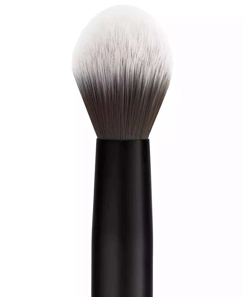 Lancôme Tapered Contour Brush #7 2