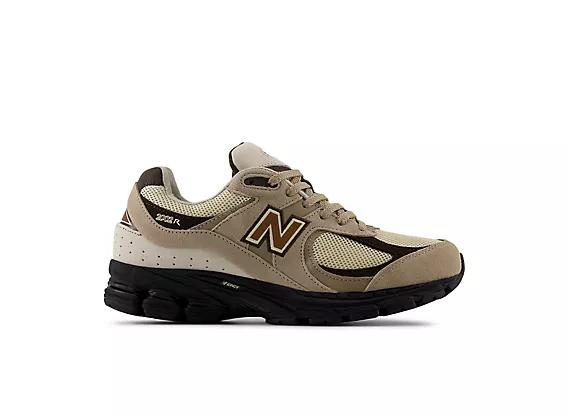 New Balance 2002R
