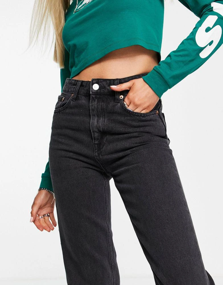 Weekday Weekday Voyage straight leg high waisted jeans in vintage black - BLACK 3