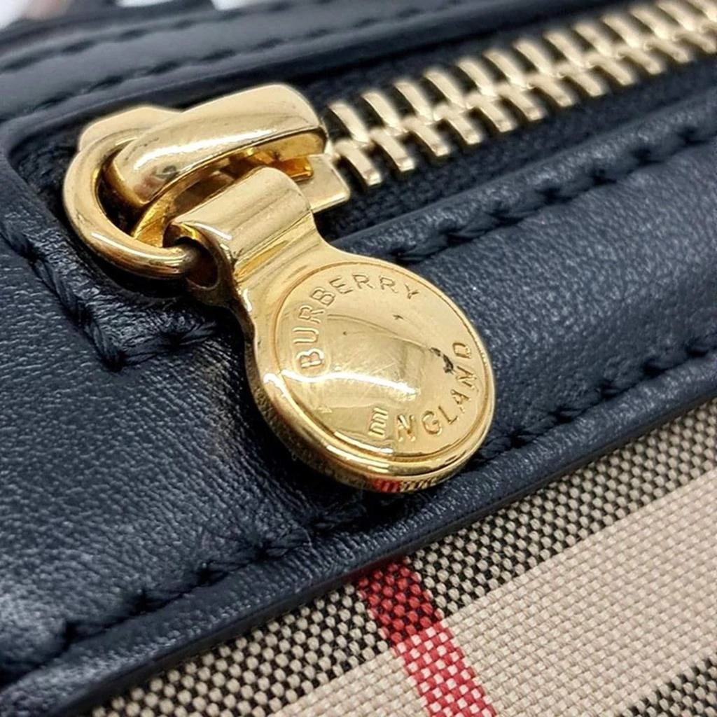 Burberry Burberry Barrel Bag 3