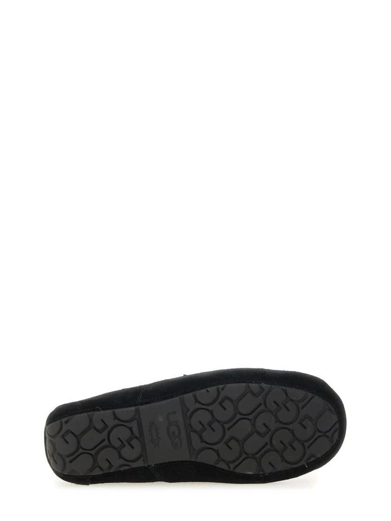 UGG UGG Slip-On Loafer "Linscot" 5