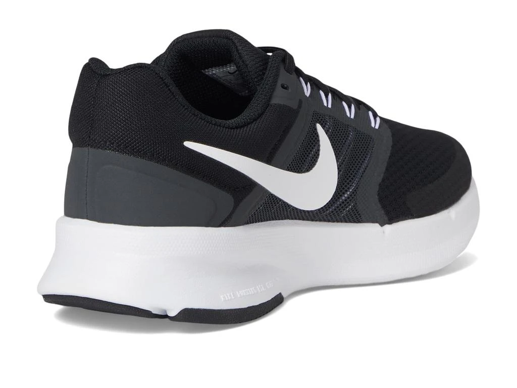 NIKE Run Swift 3 5