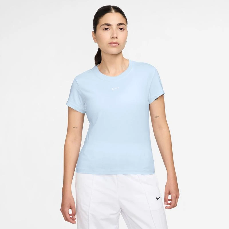 NIKE Nike Chill Knit Crop T-Shirt - Women's 1
