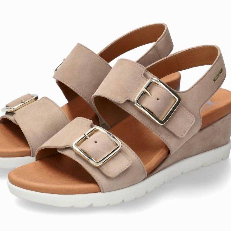 Mephisto Women's Ysabel Wedge Sandal In Light Taupe