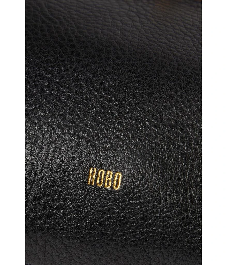 Hobo Cora Slg Crossbody 4