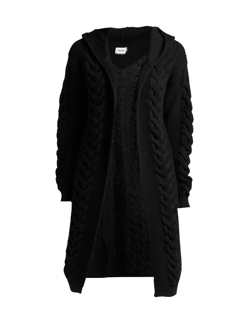 BERNA Cardigan 1