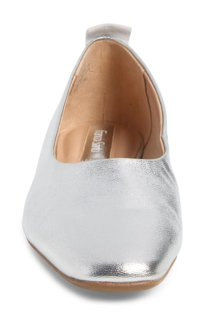 Franco Sarto Vana Flat 4