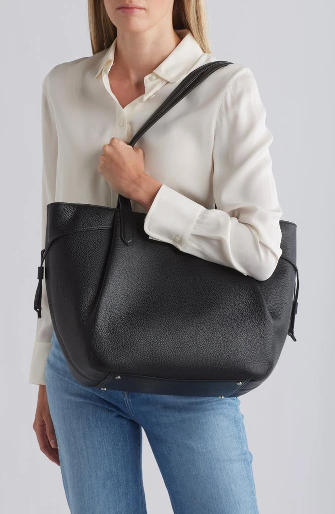 Kate Spade dumpling tote 2