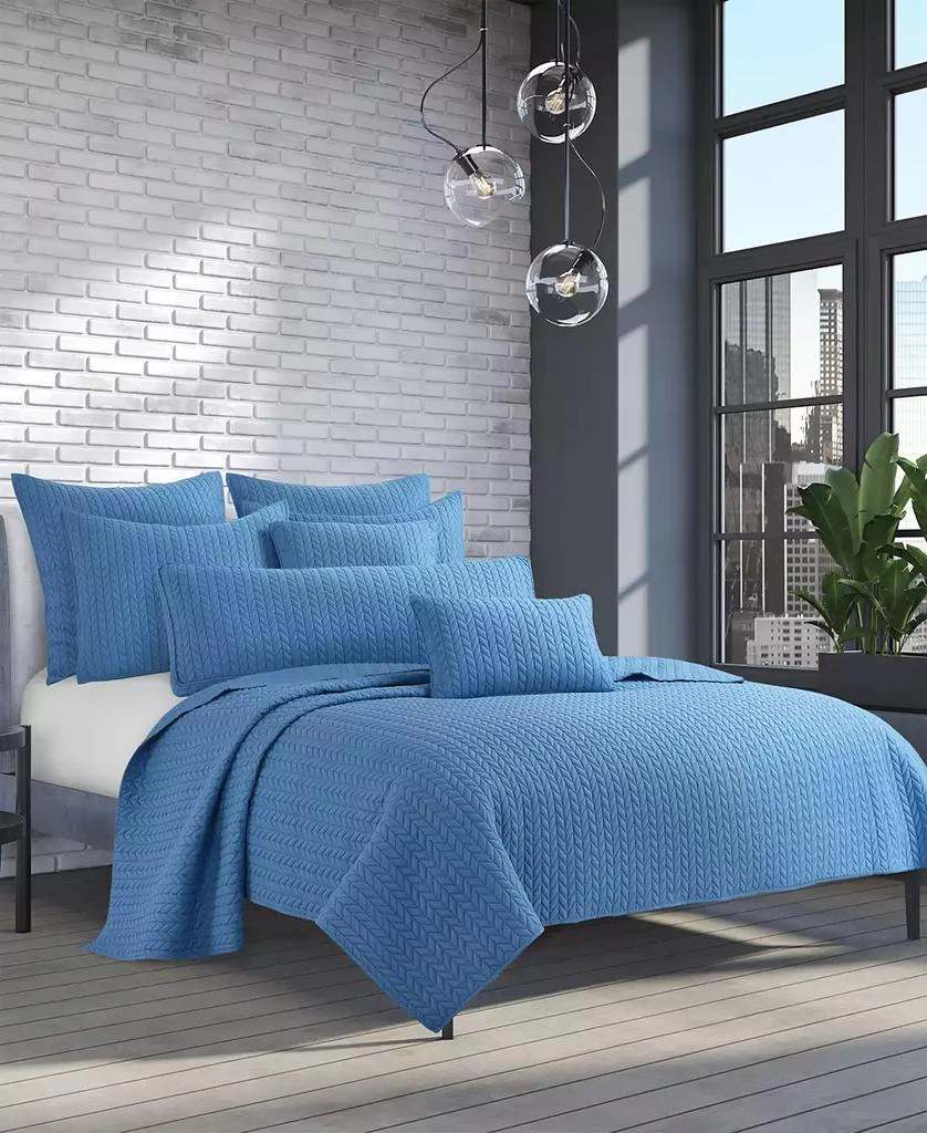 J by J Queen Cayman Quilt