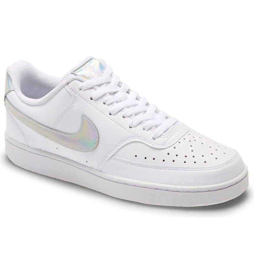 NIKE Court Vision Low Sneaker 1