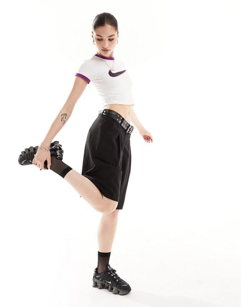 NIKE Nike Streetwear baby tee in white and purple 3