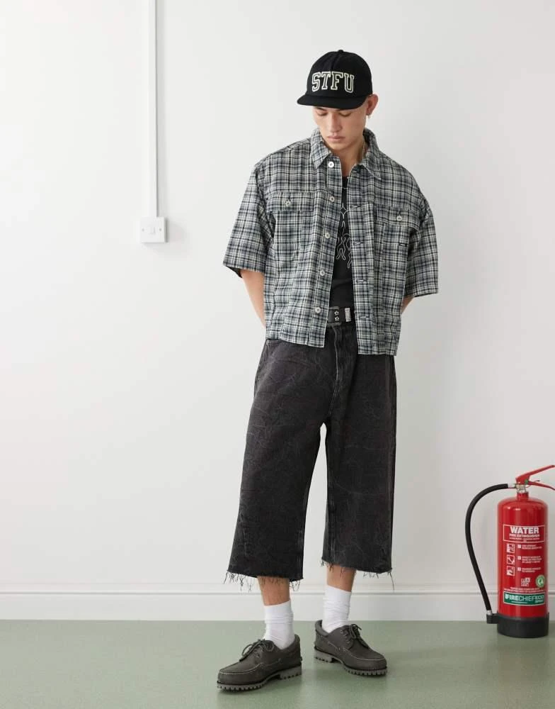 COLLUSION COLLUSION skater shirt in black & white check 2
