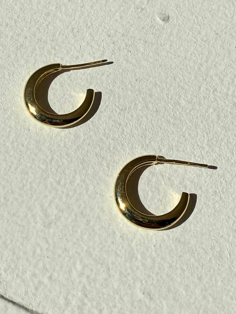 Maslo Jewelry Maslo Jewelry - Women
s Small Classic Hoop Earrings