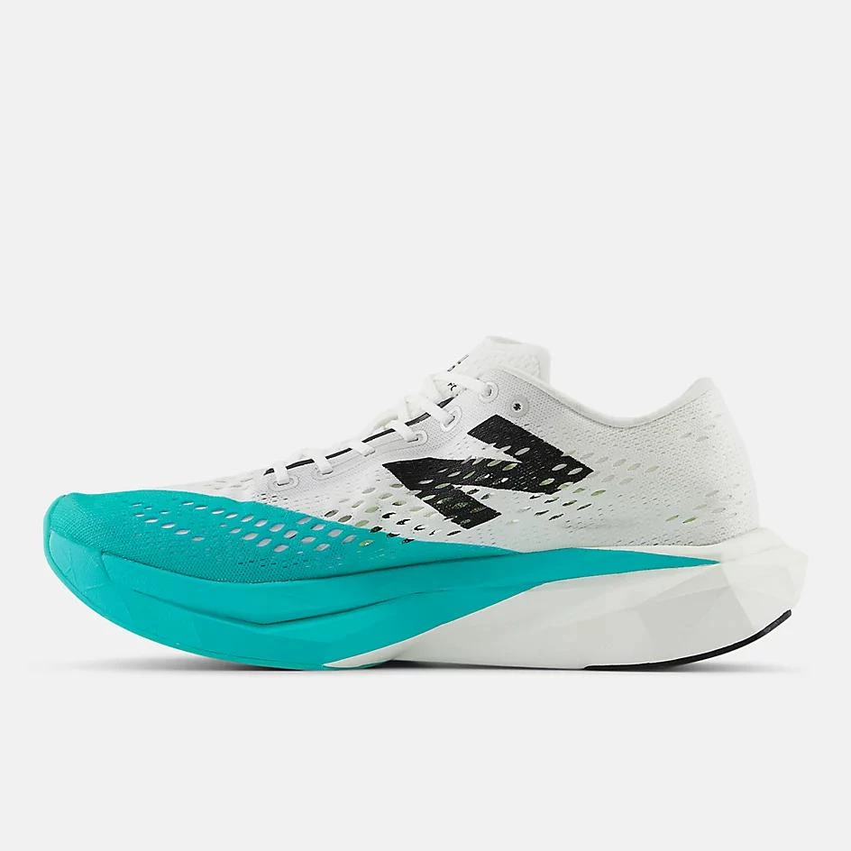 New Balance FuelCell SuperComp Pacer v2 3