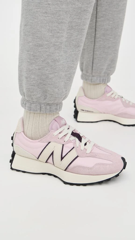 New Balance 327 Sneakers 2