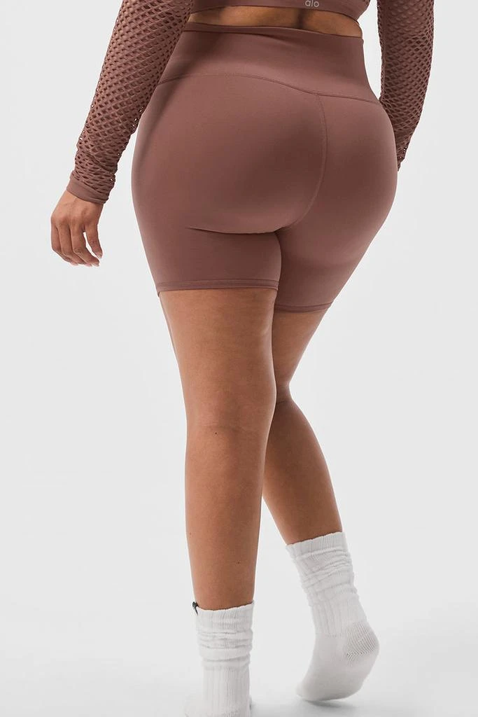 Alo 5" Airbrush High-Waist Biker Short - Chestnut 6