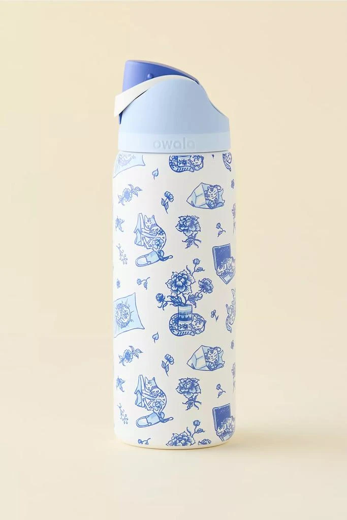 Owala Owala UO Exclusive Delft Cat Print FreeSip 32 oz Water Bottle 3