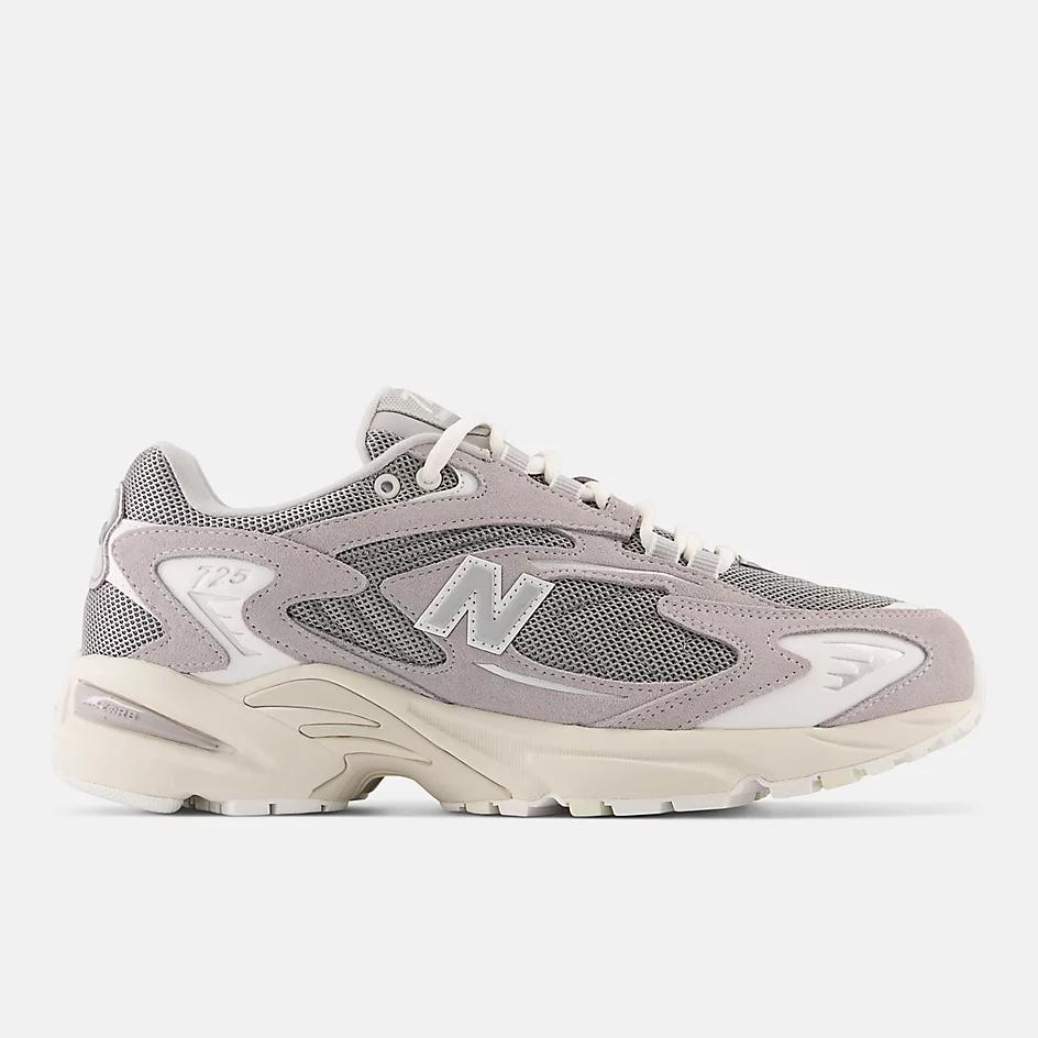 New Balance 725V1