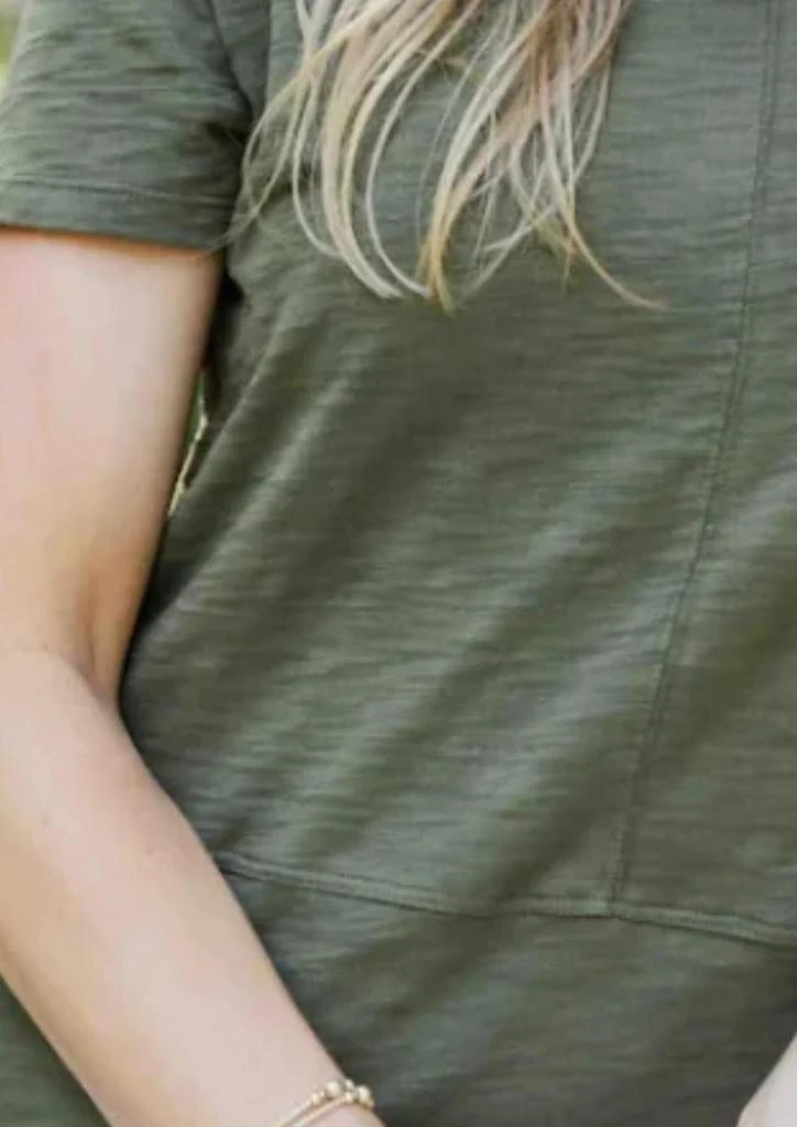 ERIN GRAY Celia Perfect Length Tee In Olive 2