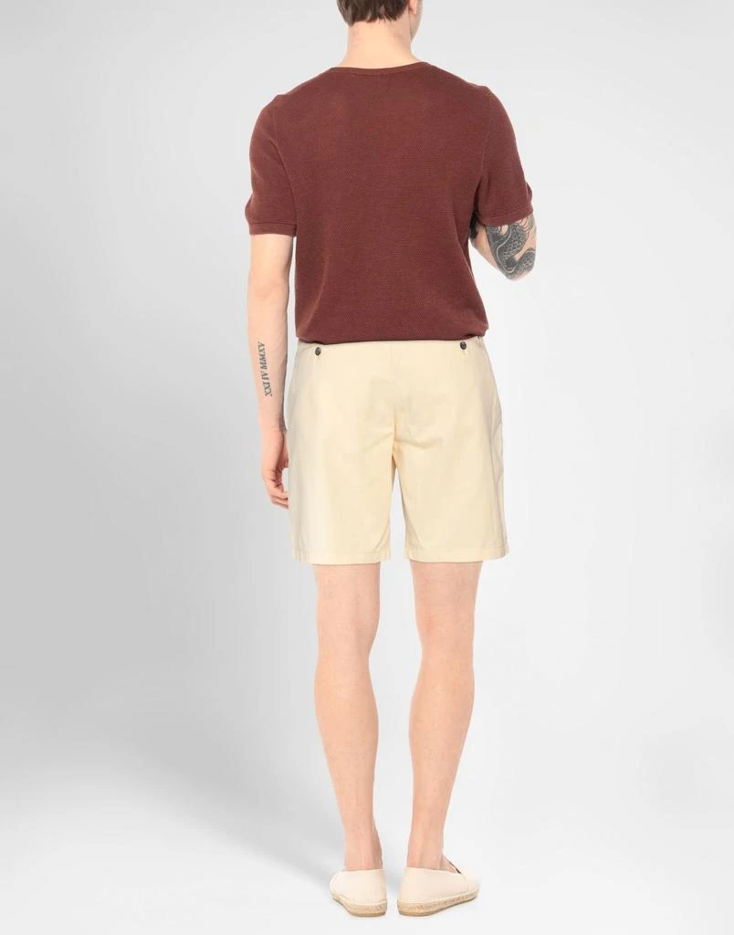 Tommy Hilfiger Shorts & Bermuda 3