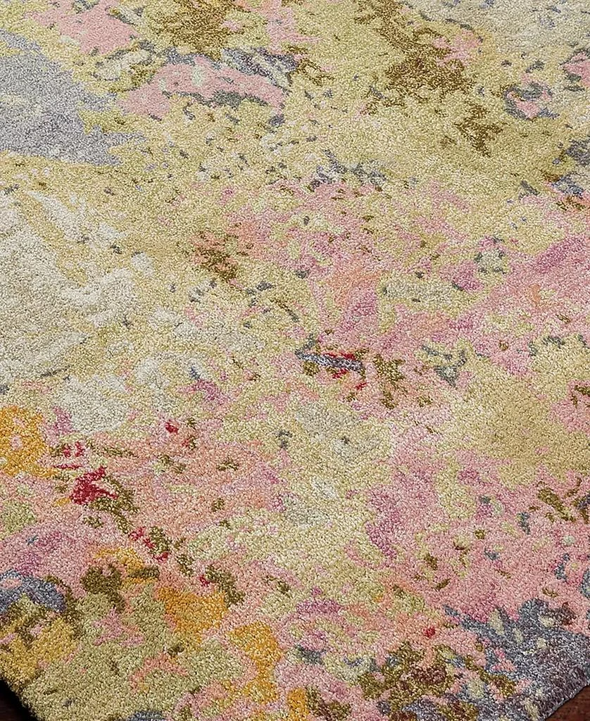 Surya Kavita KVT-2320 8' x 10' Area Rug 3