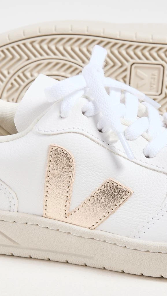 Veja V-10 Sneakers 4