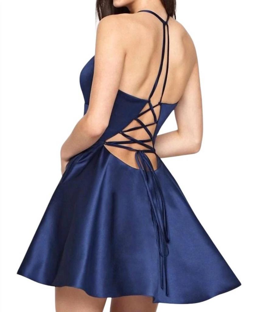 Faviana Faviana - Deep V Babydoll Short Satin Dress