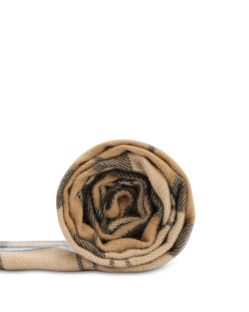 Barbour Hailes Tartan Scarf 8