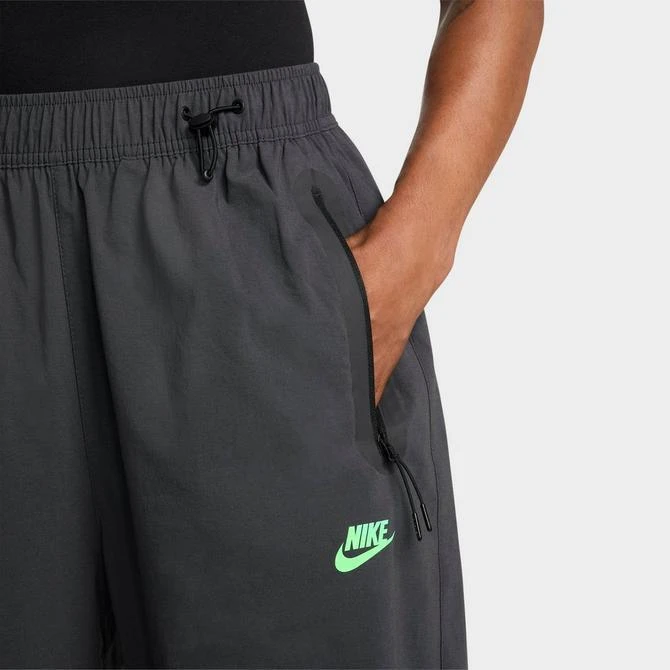 NIKE Men's Nike Tech Woven Oversized Pants 4