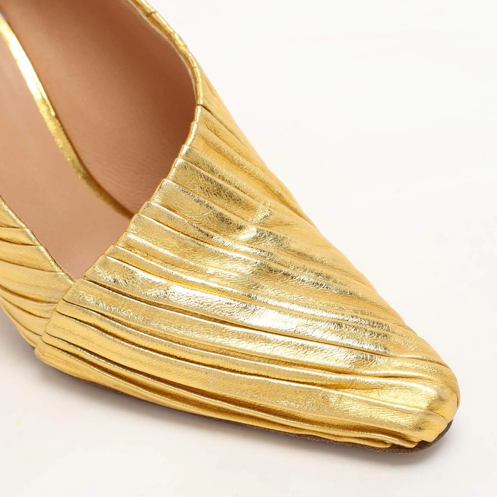 Bottega Veneta Bottega Veneta Gold Lame Leather Folded Pumps Size 36.5 7