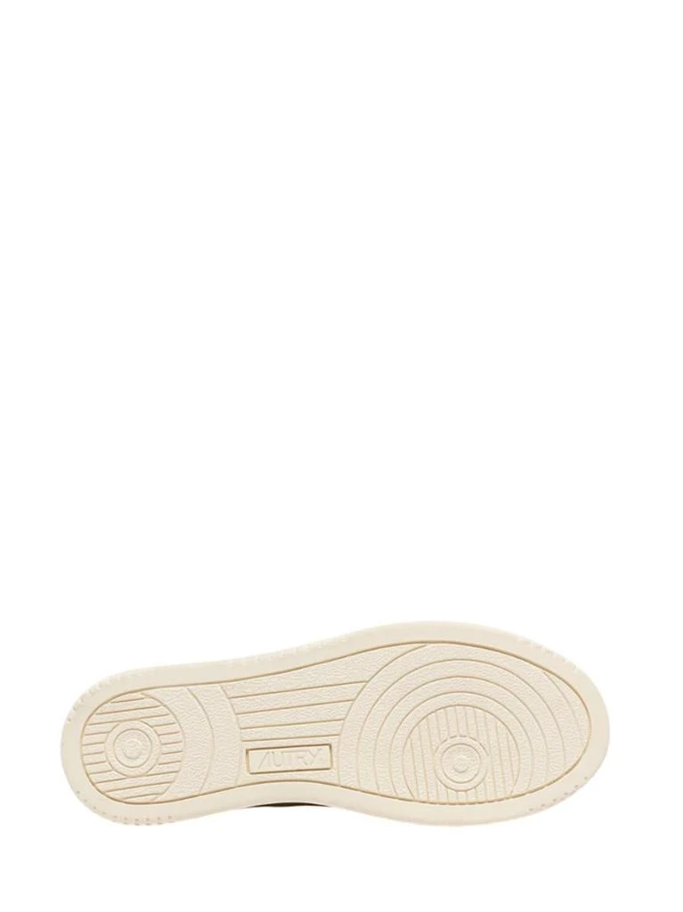 Autry Autry Medalist Low Sneakers In Winter White Nappa 5