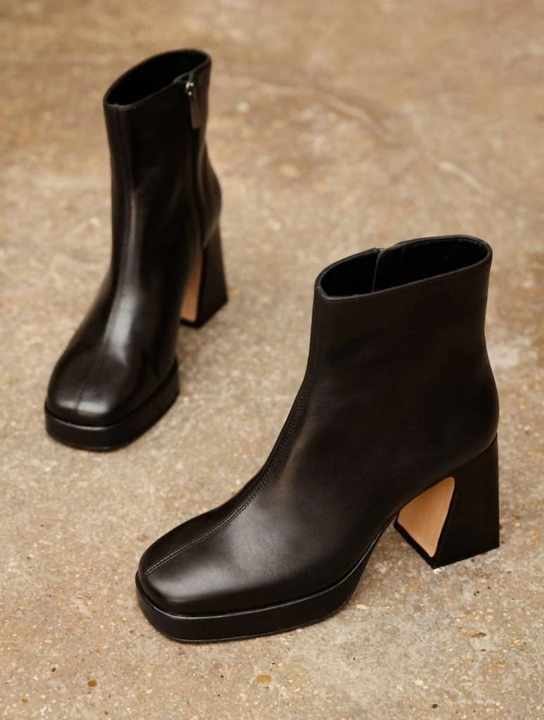 Bobbies Bobbies - WOMEN'S INES PLATFORM ANKLE BOOTS 1