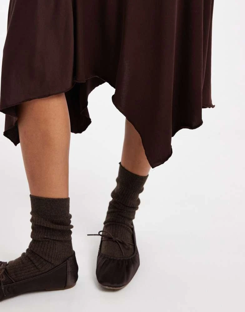 Cotton On Cotton On sandy midi skirt in dark oak 3