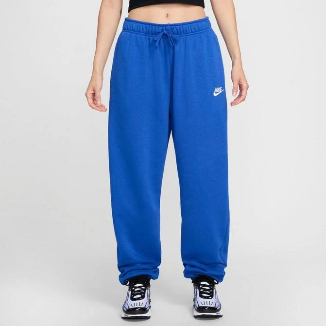 NIKE Women's Nike Sportswear Club Fleece Mid-Rise Oversized Sweatpants 1
