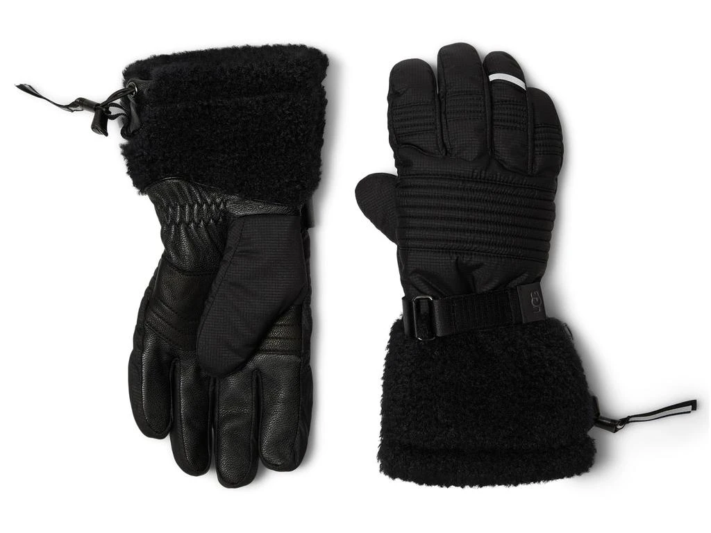 UGG Metropeak Glove 1