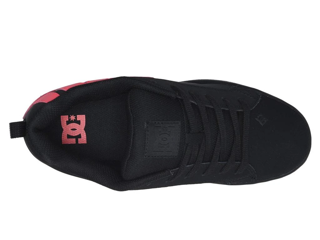 DC Court Graffik W 2