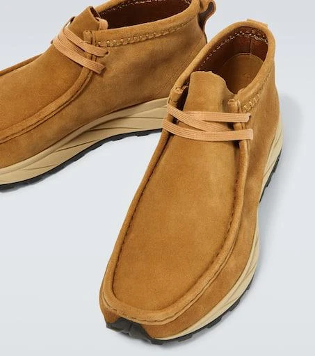 Clarks Wallabee Eden suede boots 3