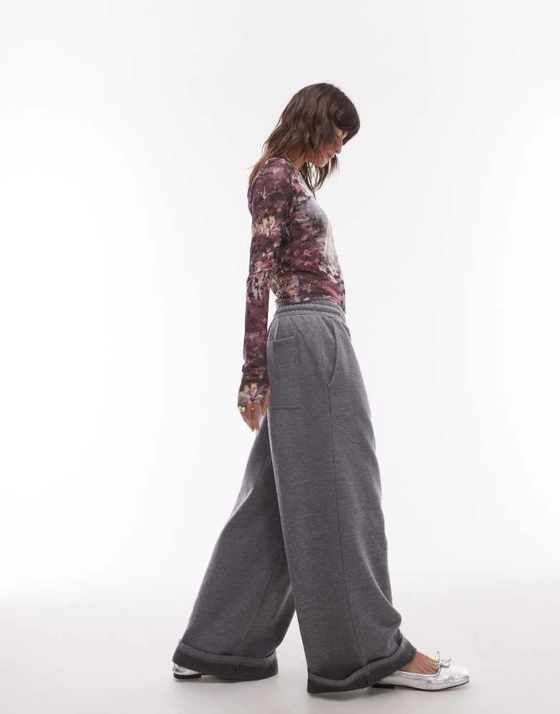 & Other Stories & Other Stories mesh jersey long sleeve top with thumbhole detail in landscape print 4
