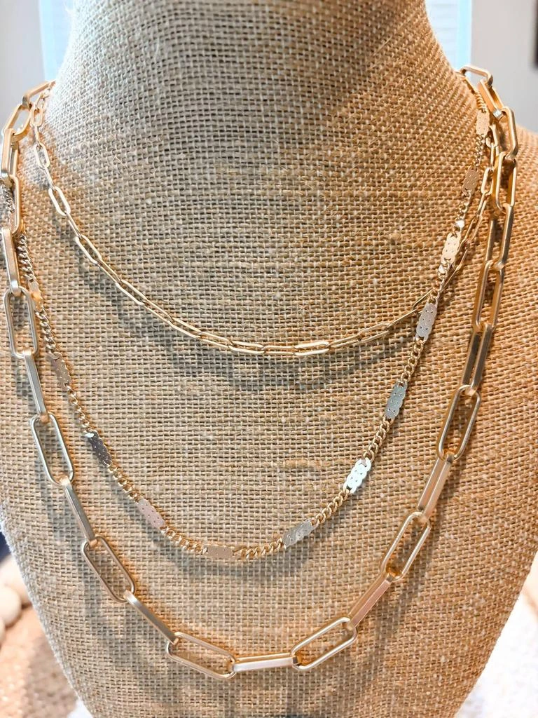 What
s Hot What
S Hot - Women
s Matte Layered Necklace 3