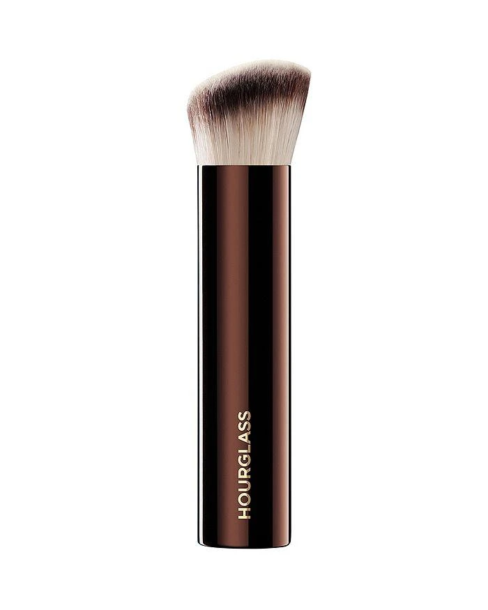 HOURGLASS Vanish™ Seamless Finish Foundation Brush 1