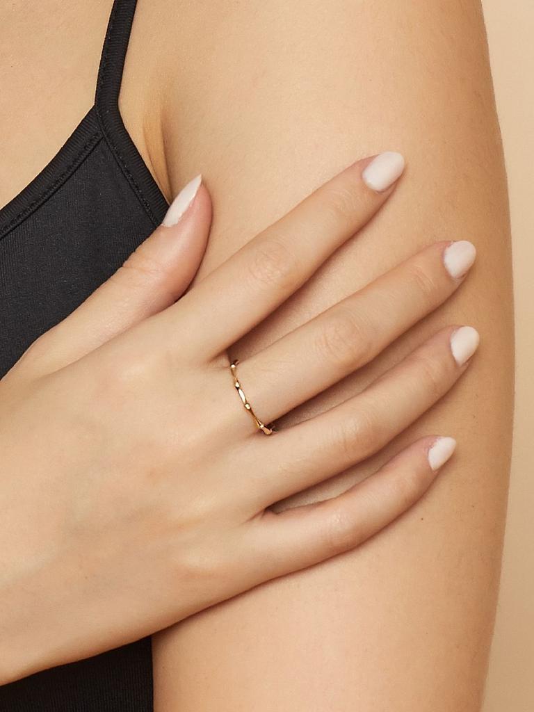 Oradina 14K Yellow Solid Gold Amalfi Petite Ring