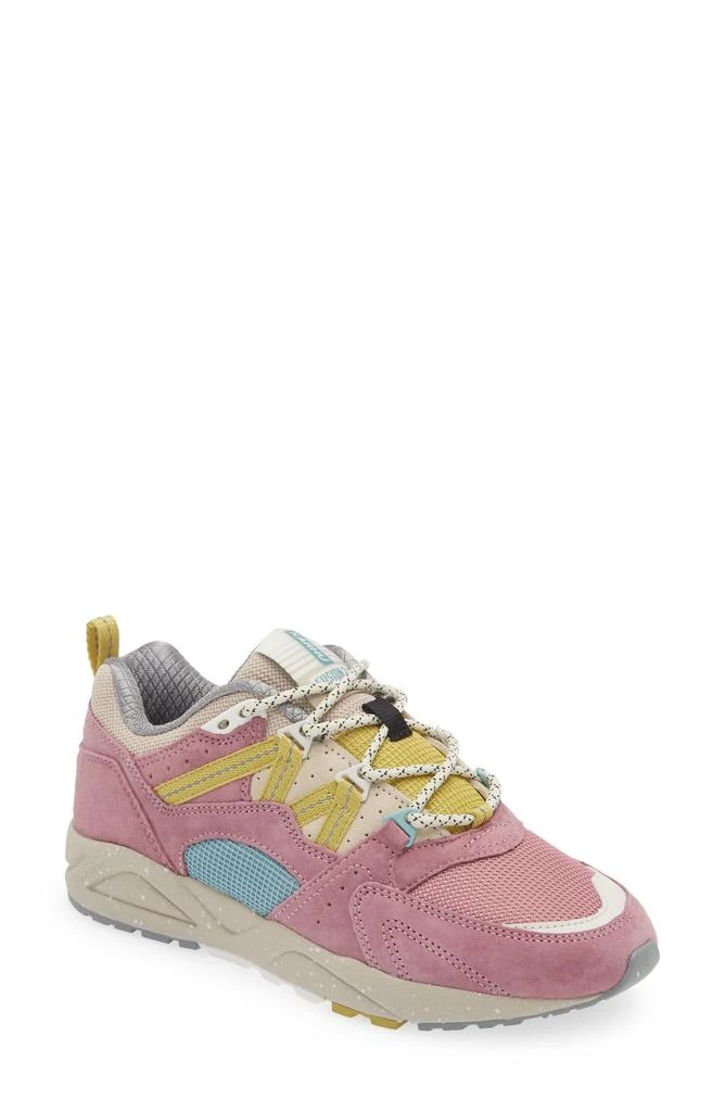 KARHU Gender Inclusive Fusion 2.0 Sneaker 1