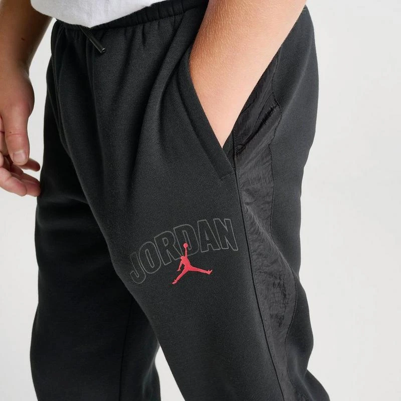 Jordan Big Kids
 Jordan Fleece Ripstop Full-Zip Jacket and Jogger Pants 6