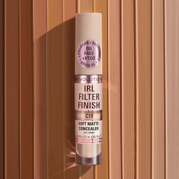 Makeup Revolution Makeup Revolution IRL Filter Finish Concealer 6g (Various Shades) 2