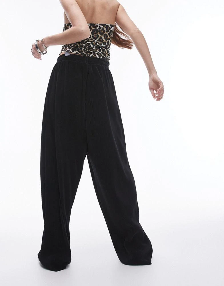 Topshop Topshop plisse balloon leg trouser in black 3