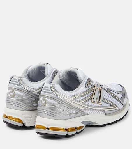 New Balance 1906R running shoes 3