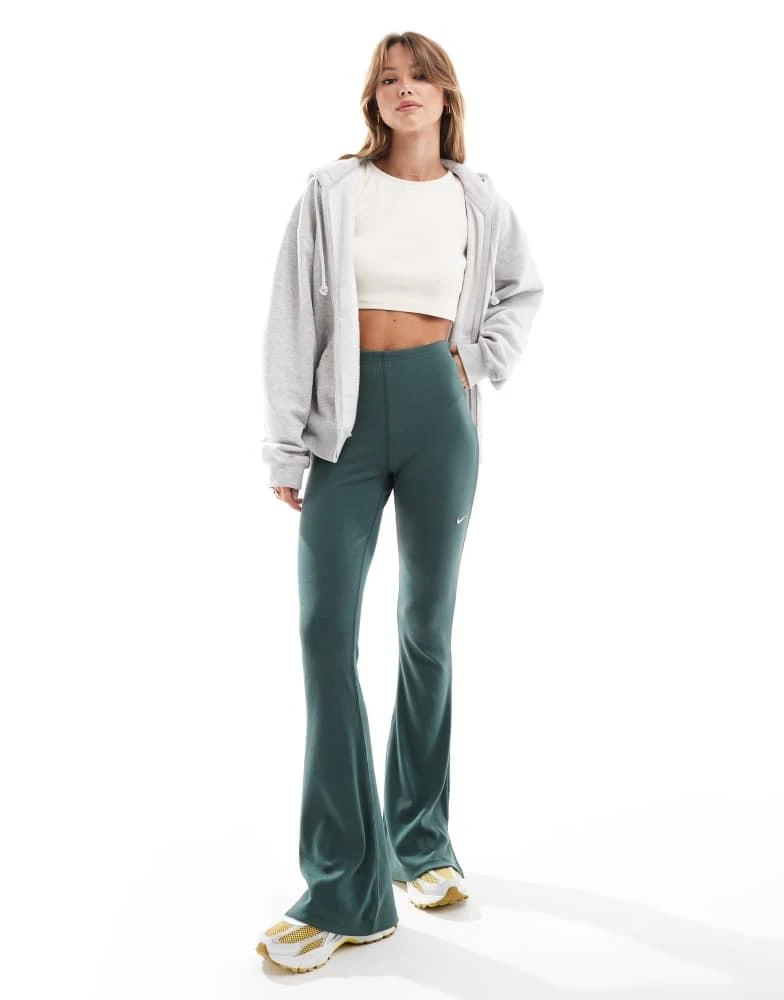NIKE Nike Trend flare leggings in vintage green 2