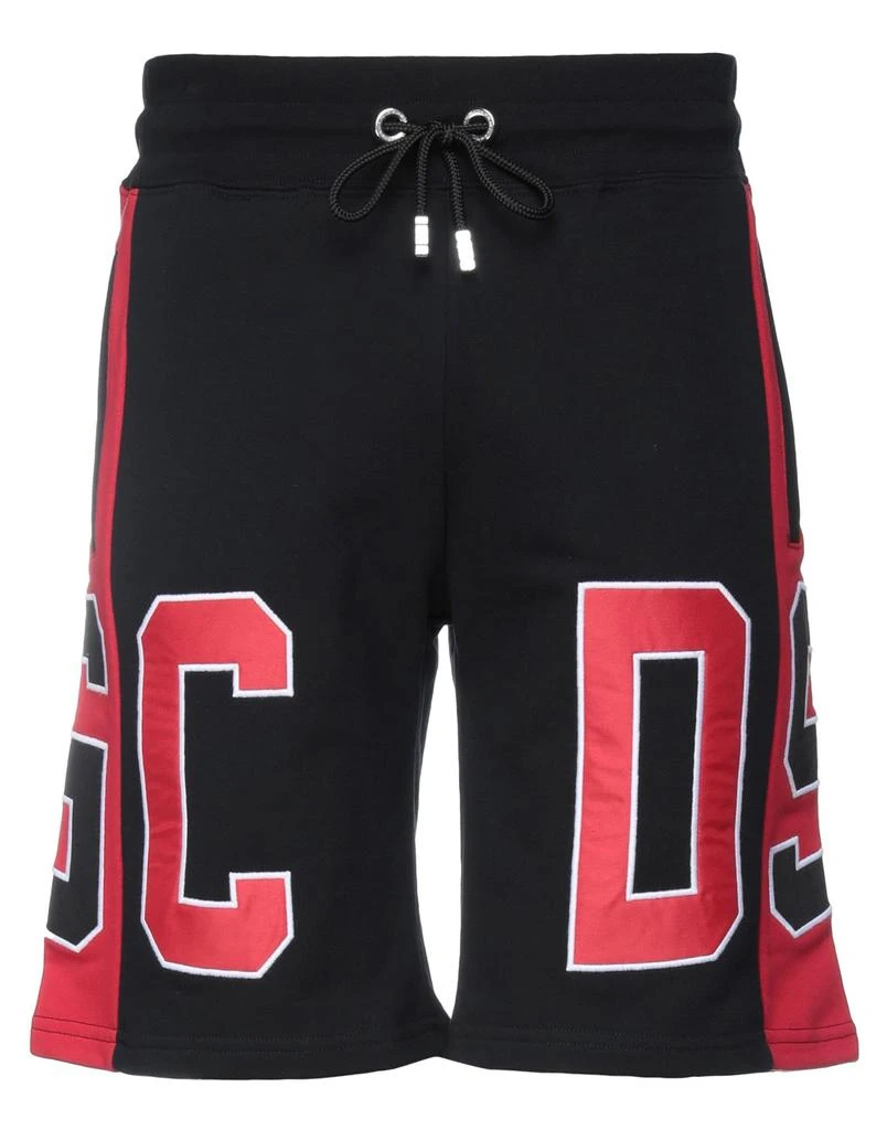 GCDS Shorts & Bermuda