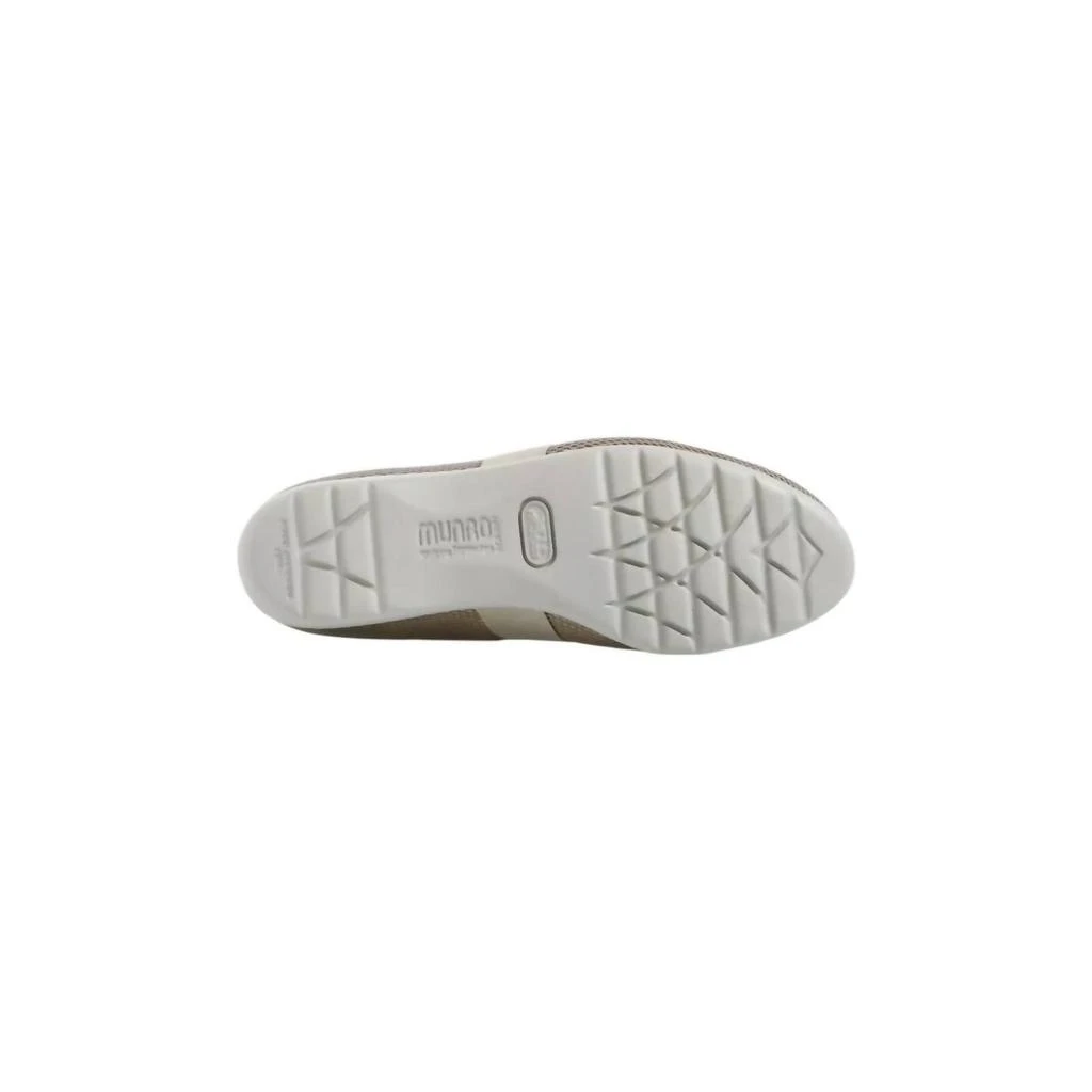 Munro Women's Fran Flats In Grey Gold Fabric 4